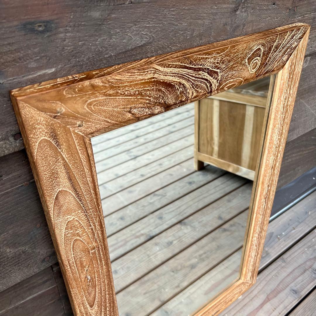 オールドチーク材の壁掛け鏡 70cm × 50cm 木製フレーム 無垢材