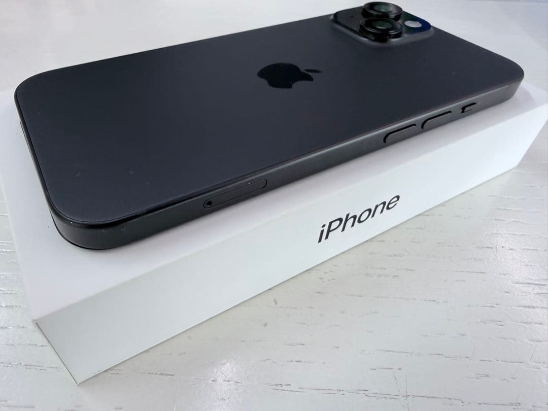 Apple iPhone15 256GB ブラック SIMフリー
