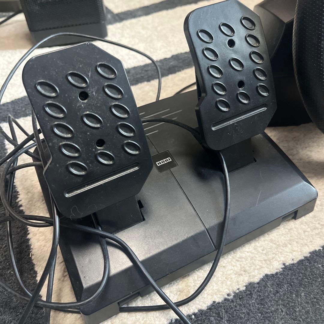 美品　レーシングホイールエイペックス for PlayStation3/4/PC