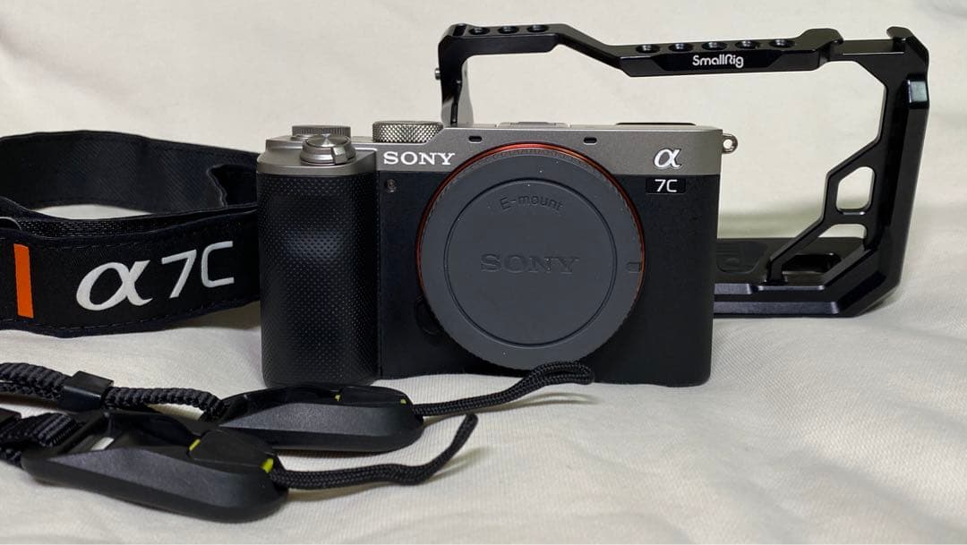 美品／ソニー α7c（a7c）ILCE-7CL(S)／ケージ・アンカーリンク付