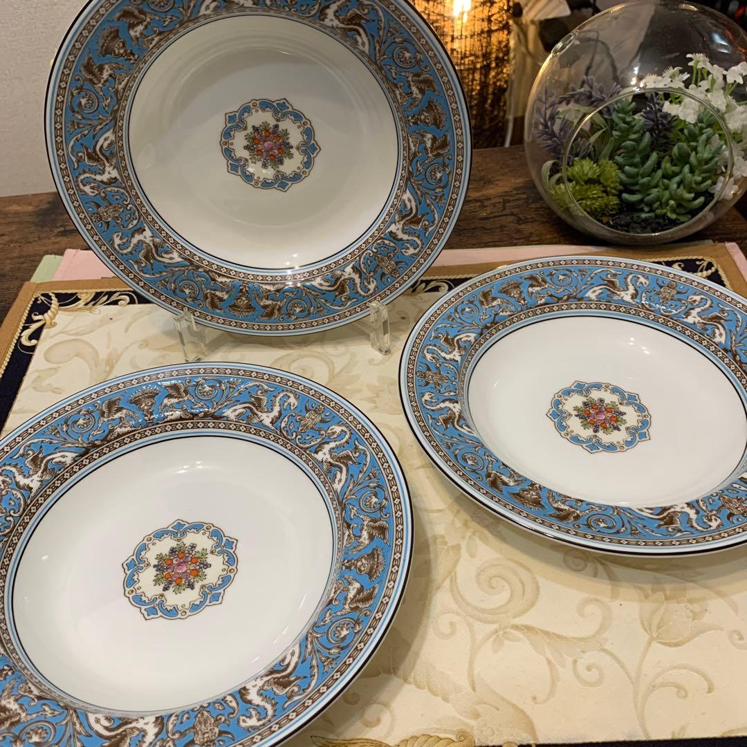 未使用　ウェッジウッド フロレンティーン　ターコイズ　20cmサラダボウル2枚