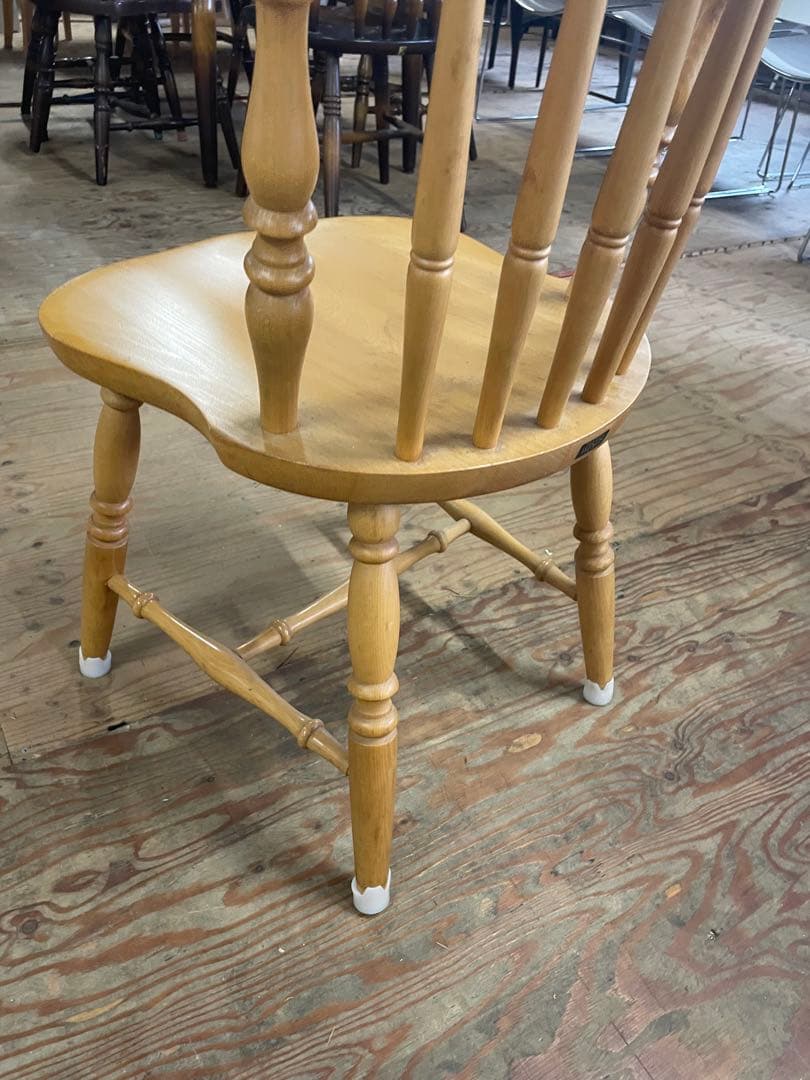 WINDS 太平家具　飛騨　木製　ダイニングチェア ウィンザーチェア　②