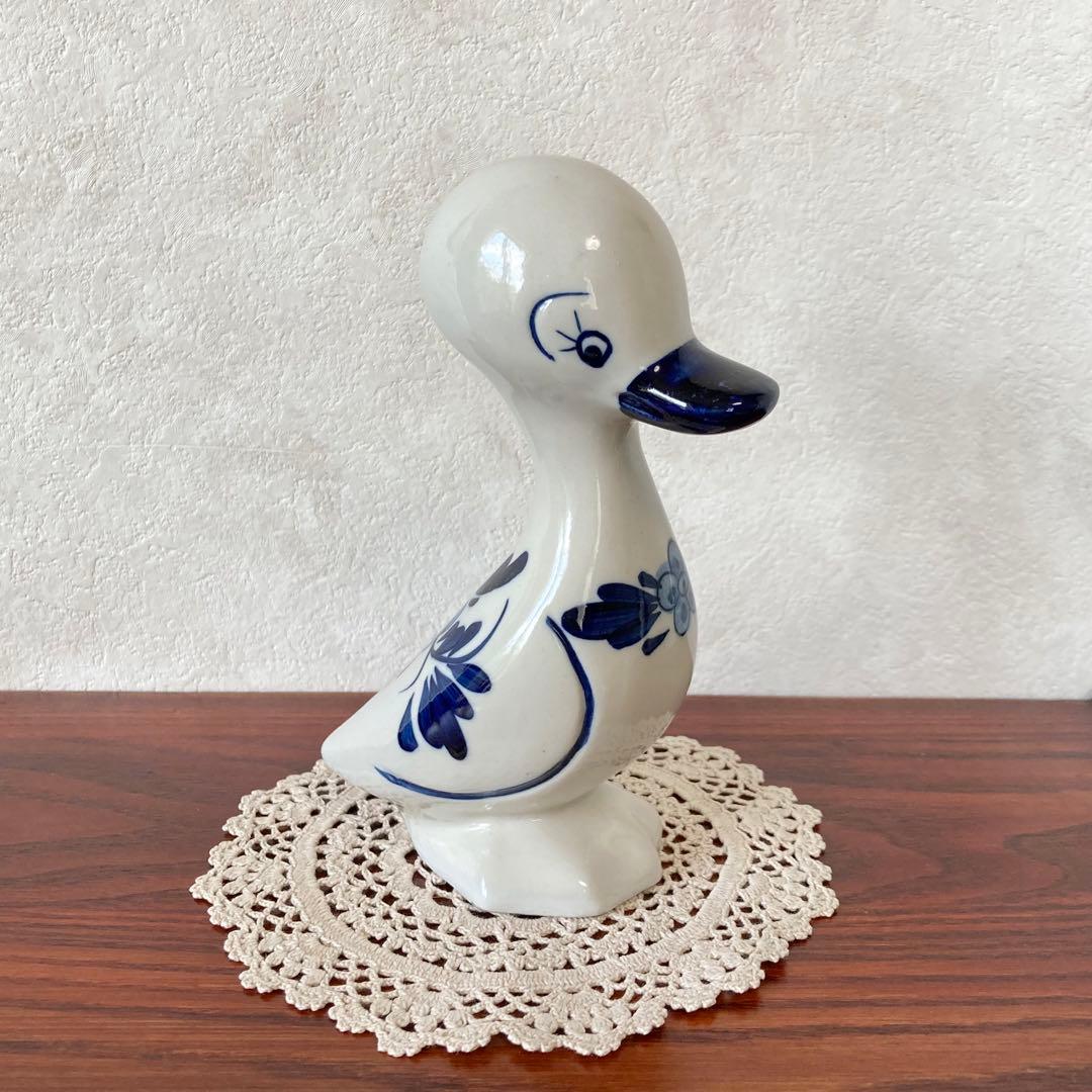 デルフトブルー　アヒル　陶器　置物　オブジェ　ハンドペイント