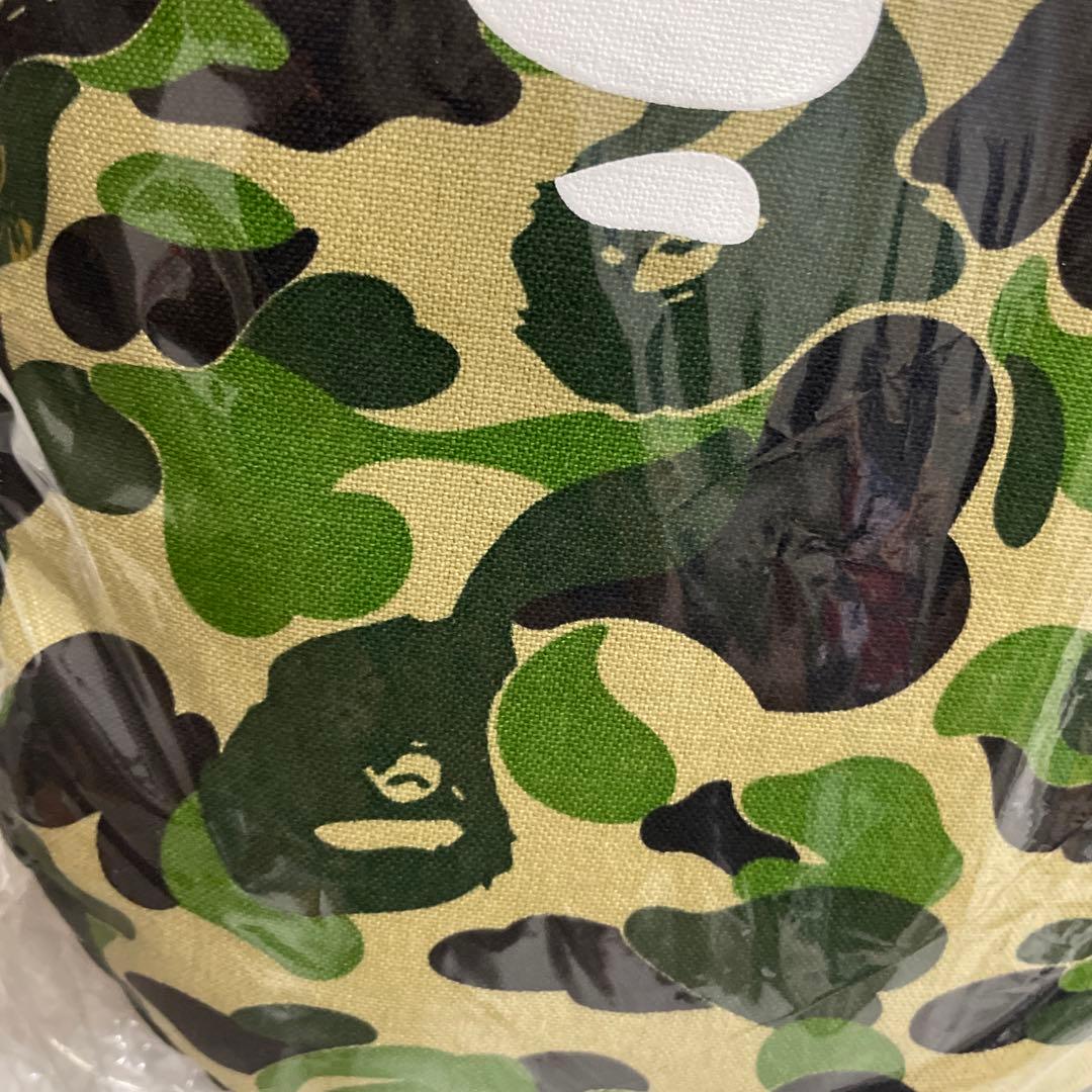 極美品 アベイシングエイプ カモフラ 大猿 クッション