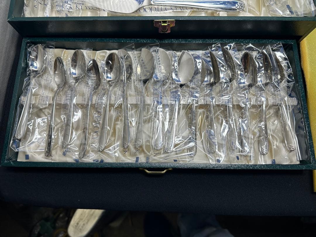 （009）新品未使用　ラッキーウッド　マリエッタ　カトラリーセット5客用40ps