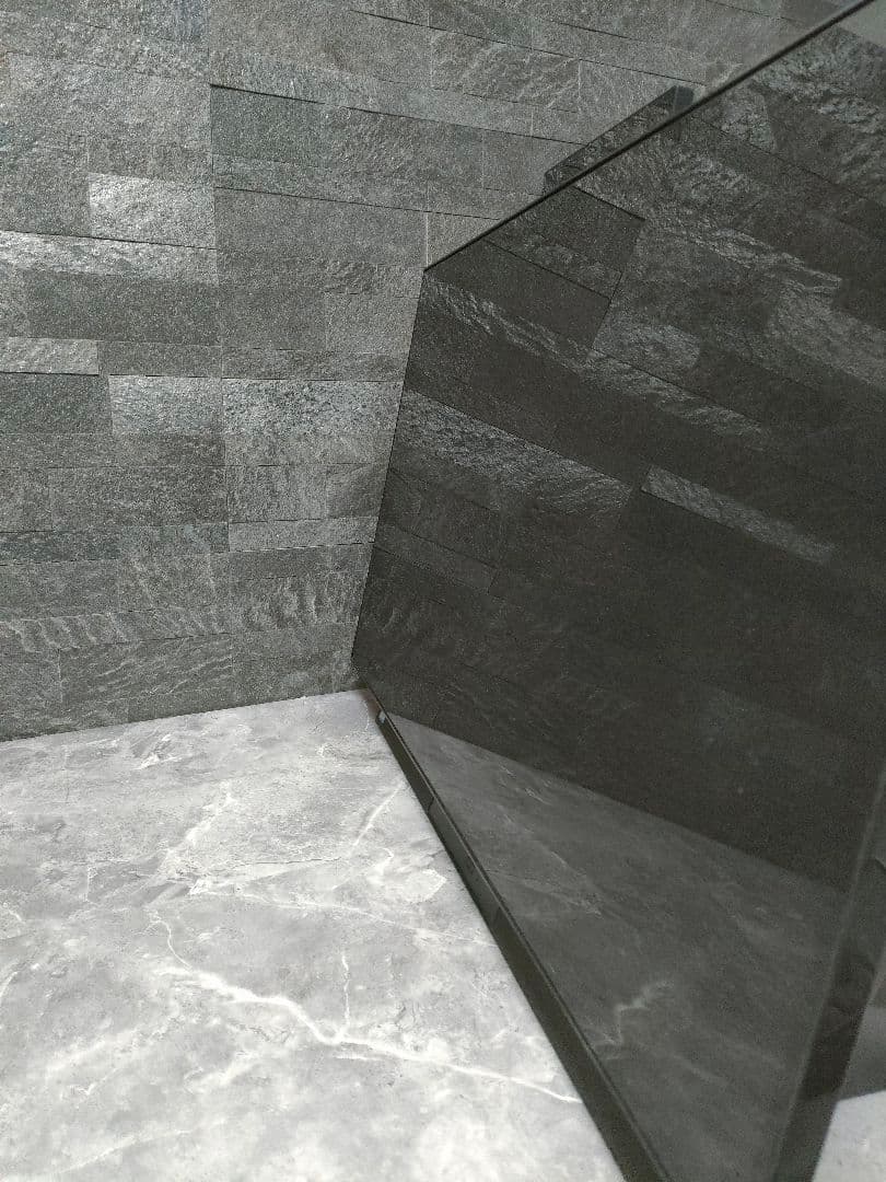 NEC 27インチ 一体型パソコン 第8世代 新品メモリ16 新品SSD 美品