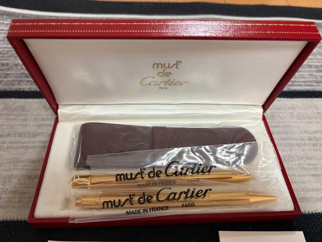 Cartier マスト ドウ カルティエ　ボールペン