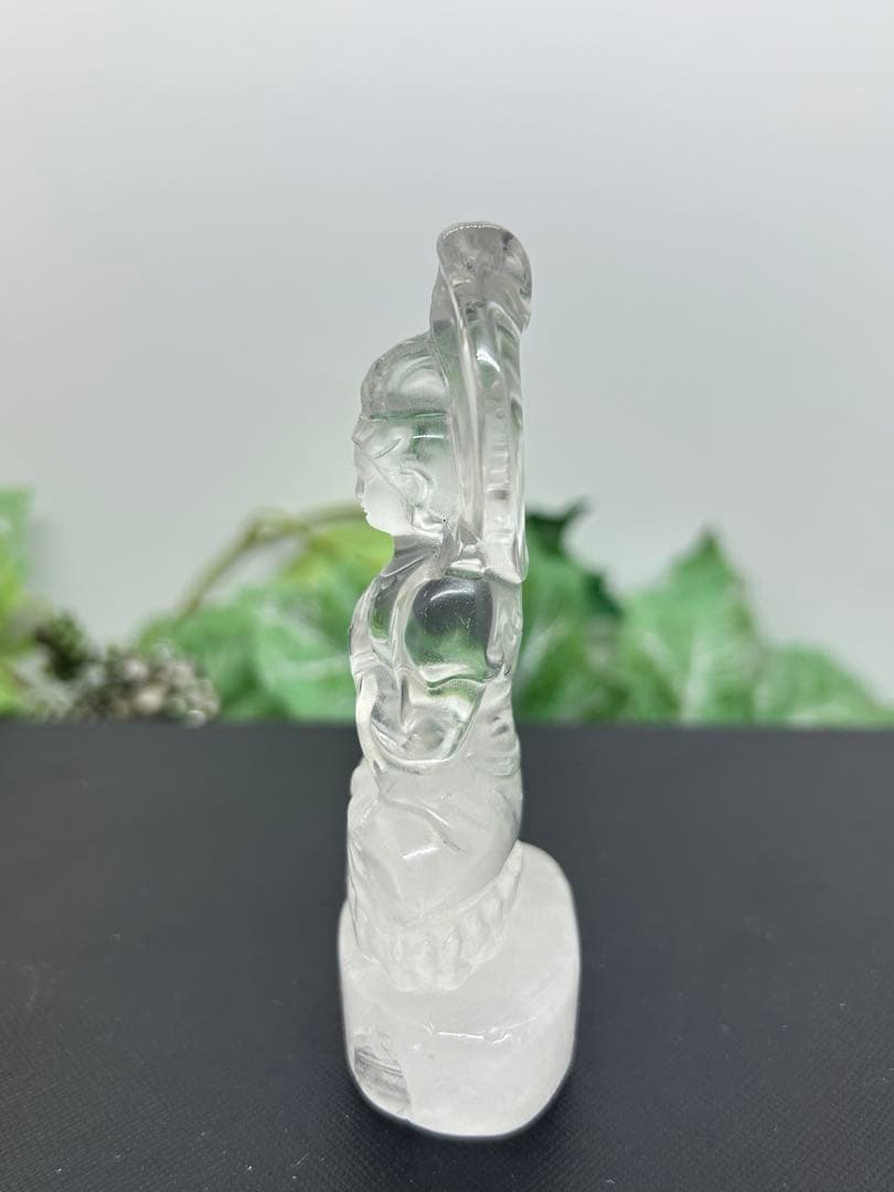天然石水晶　観音菩薩様置物　No.2334