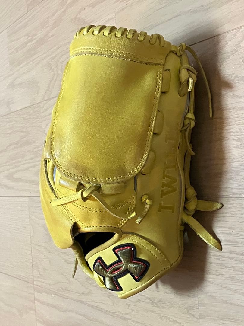 Under Armour 軟式野球グローブ 投手用　IWILL QBB-0149