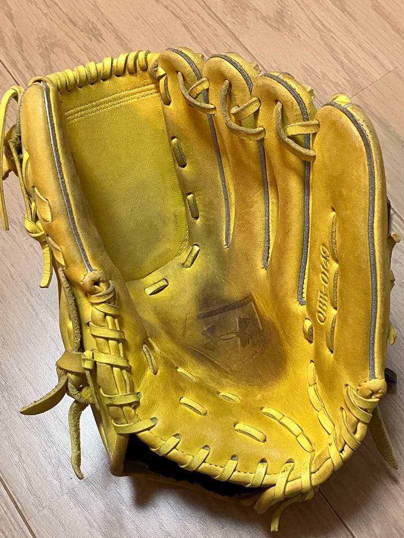 Under Armour 軟式野球グローブ 投手用　IWILL QBB-0149