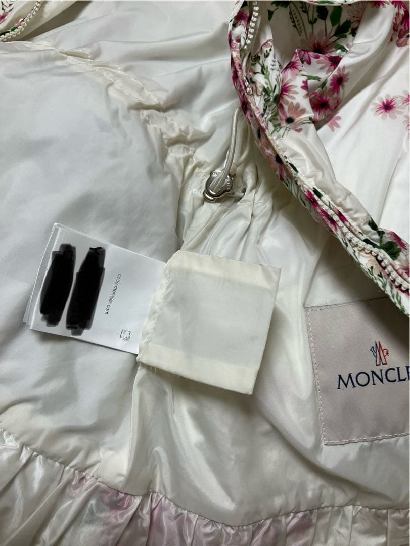 モンクレールジャケット