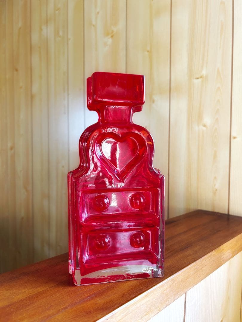 Helena Tynell 1968-1974年製作のPironki 花瓶