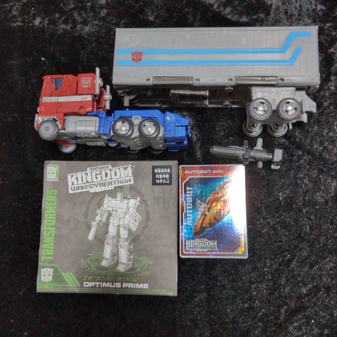 トランスフォーマー キングダム KD-19 オプティマスプライム トレーラー