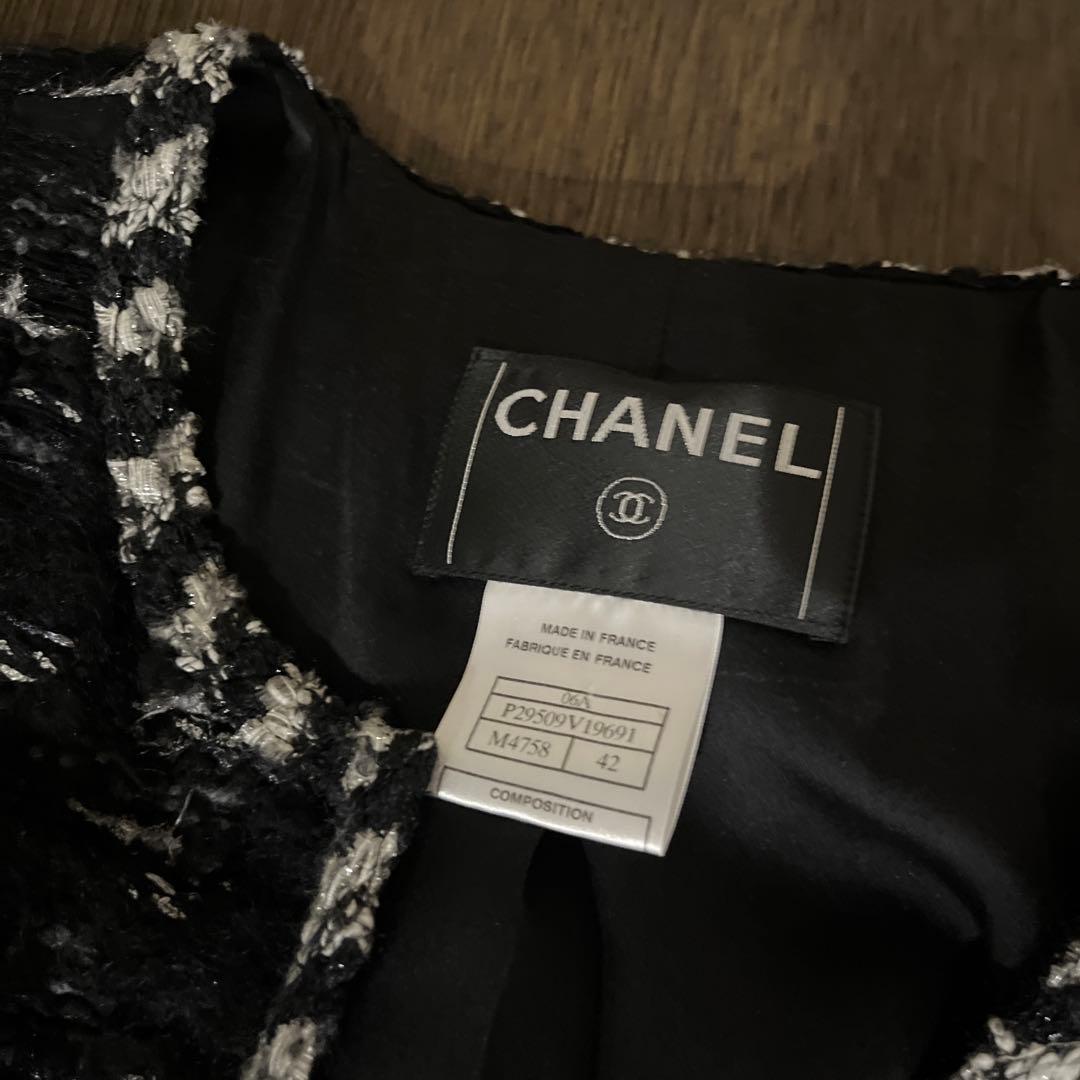 CHANEL ノーカラージャケット サイズ42
