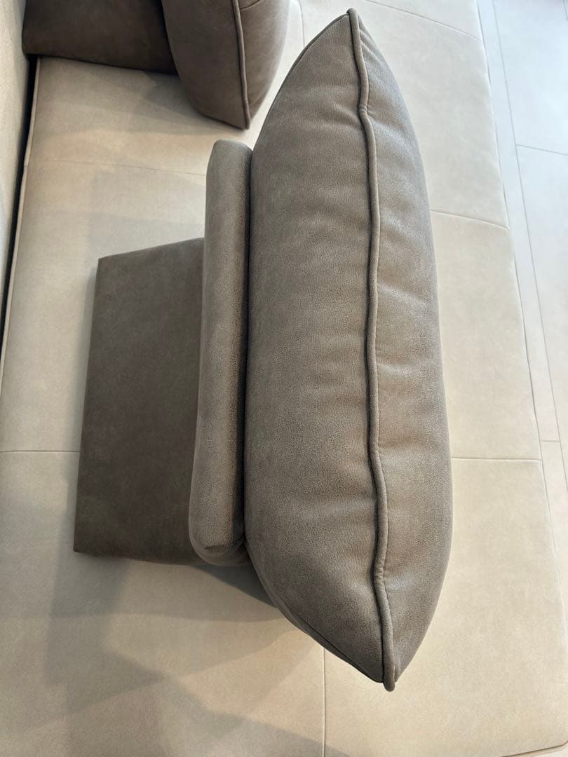 ろりまり 関家具　アルフレード　ヨーロピアングレー　 背クッション　美品