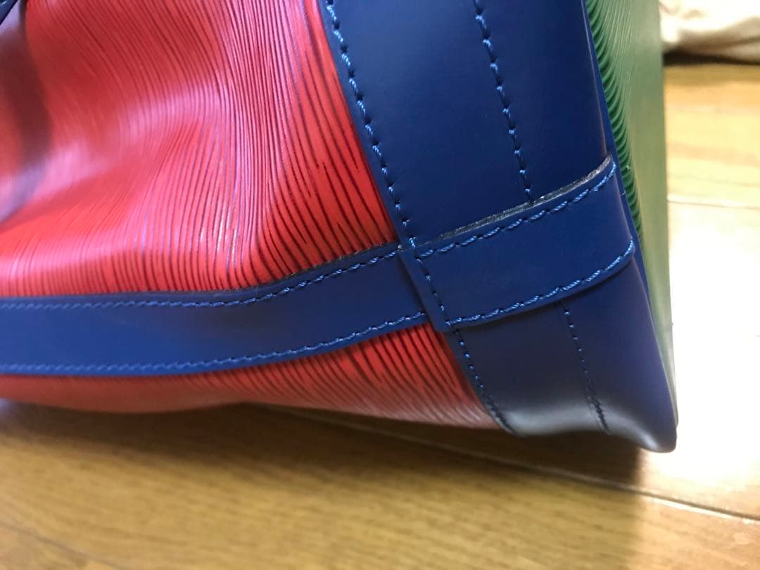 ルイビィトン　エピ