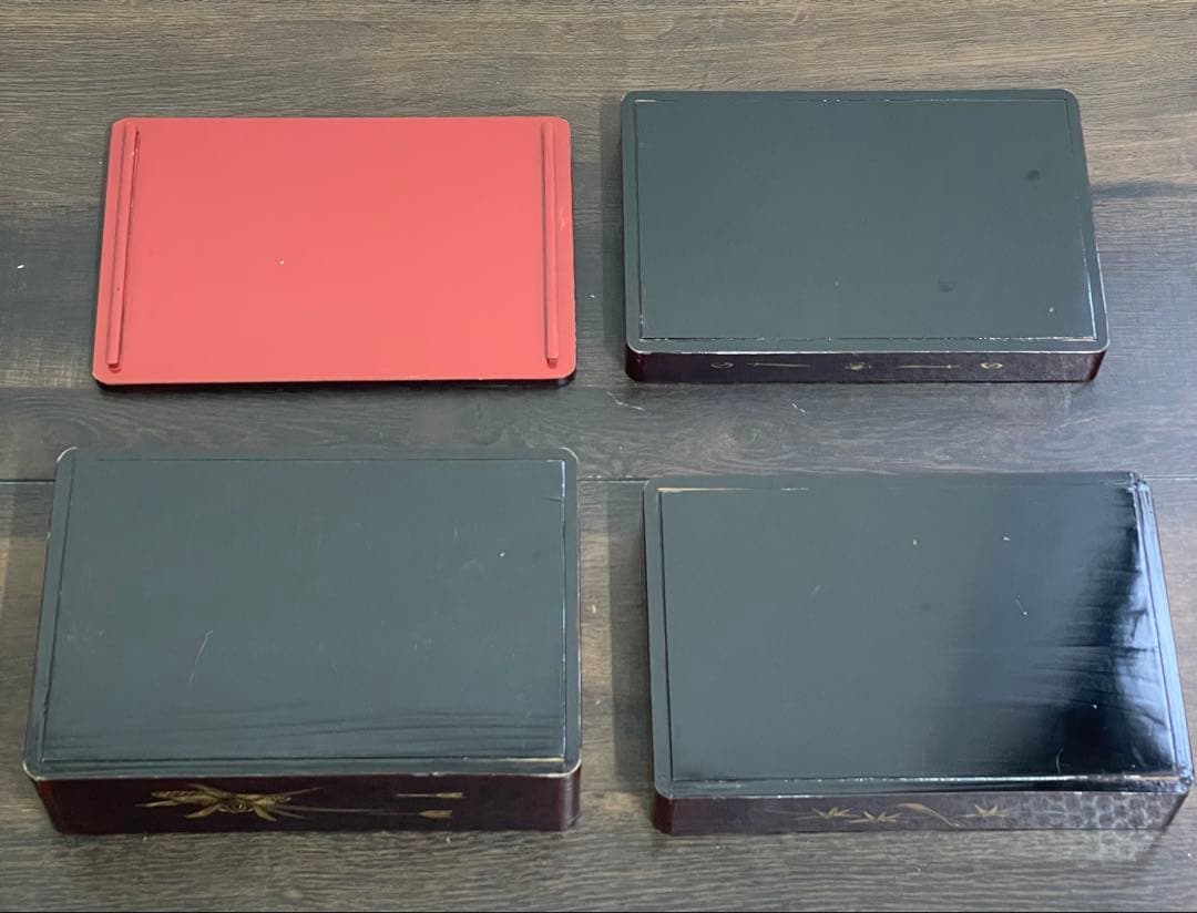 【骨董・漆器】天然木 漆塗 重箱 外箱付き 蒔絵（竹・矢）三段重提重アンティーク