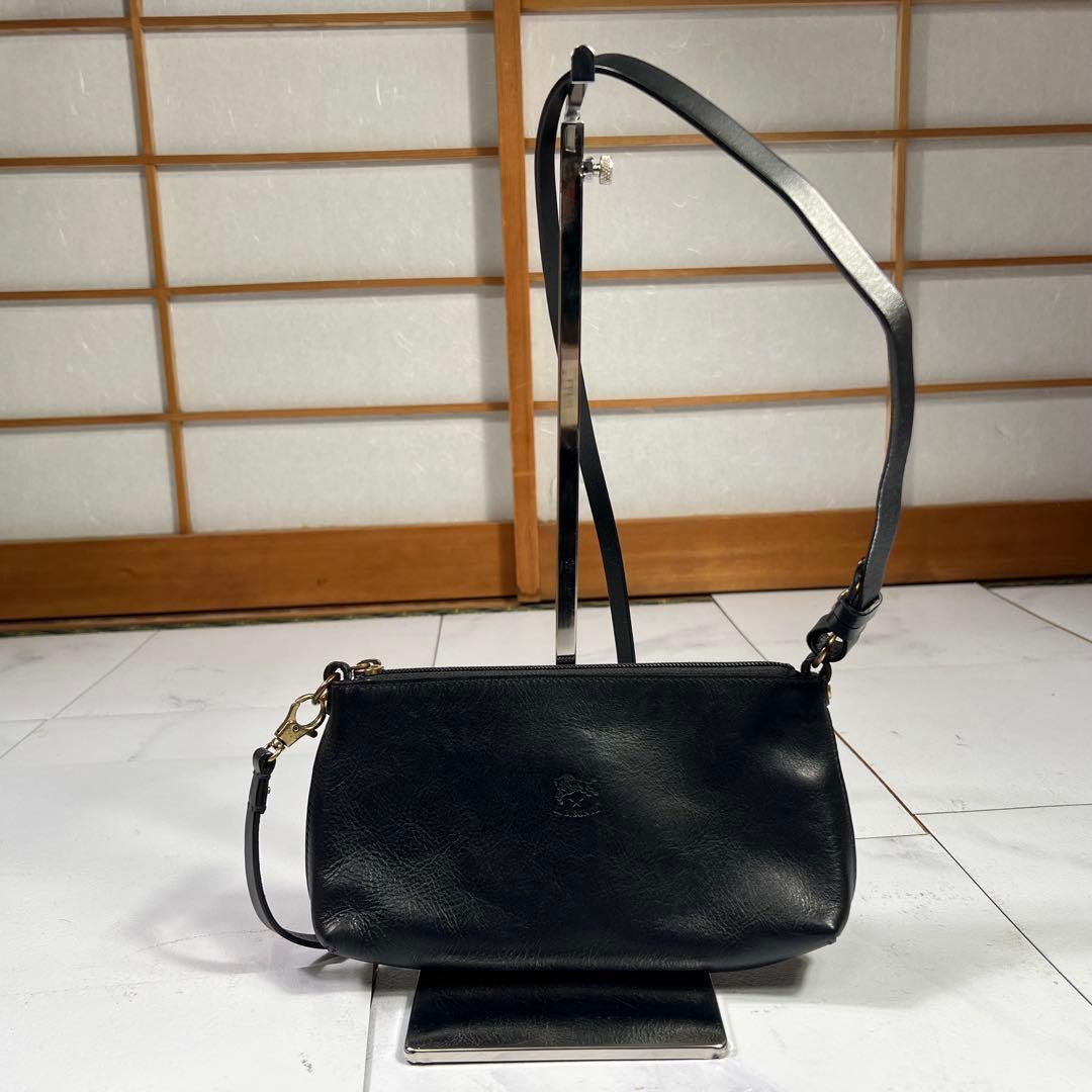 IL BISONTE イルビゾンテ クロスボディバッグ レザー ショルダーバッグ