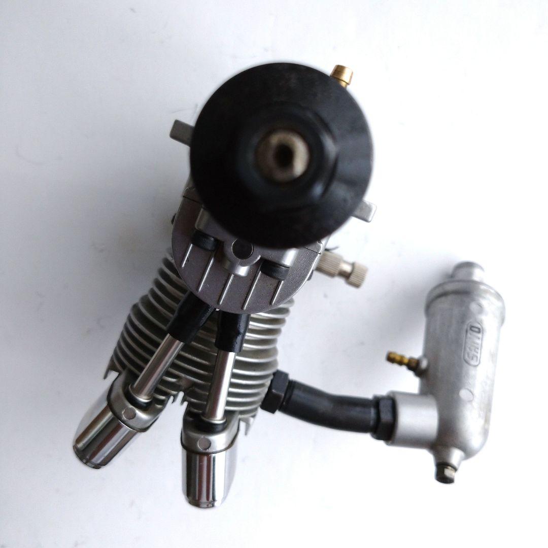 ラジコン飛行機 エンジン SAITO FA-56 4ストローク マフラー付き
