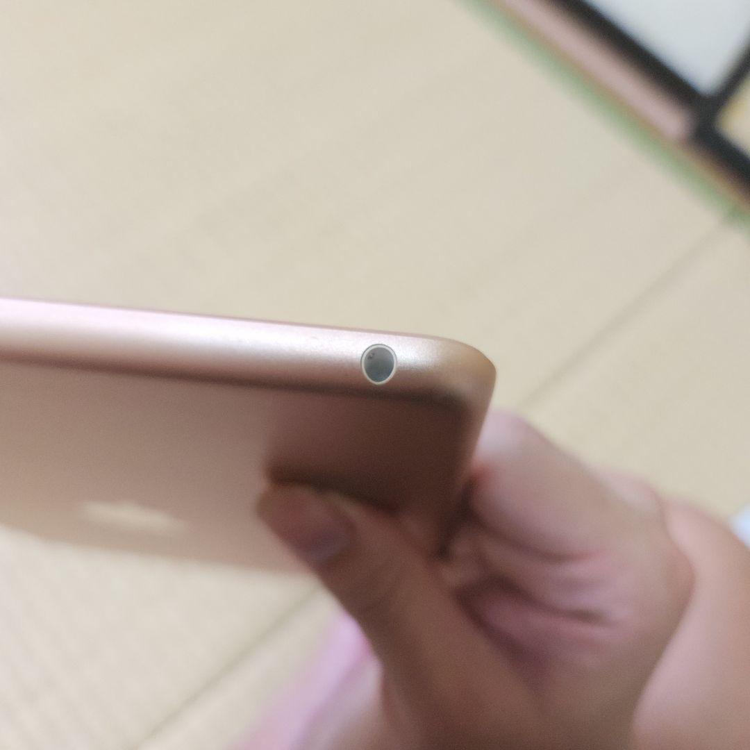 Apple iPad (第8世代) 32GB シルバー Wi-Fi