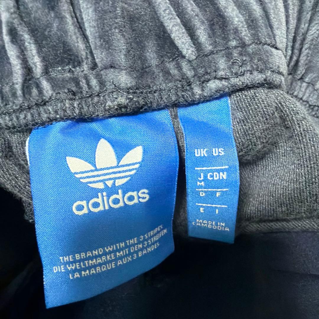 adidas ベロア　セットアップジャージ