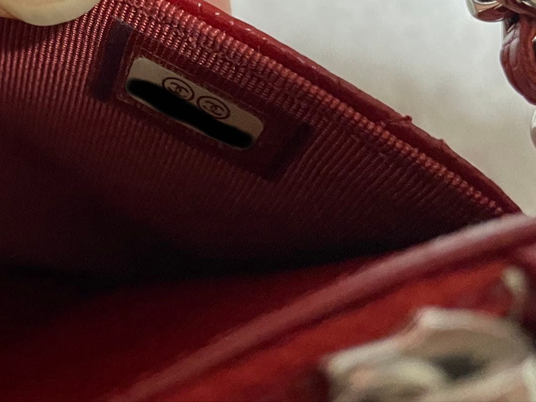 CHANEL チェーンウォレット　赤