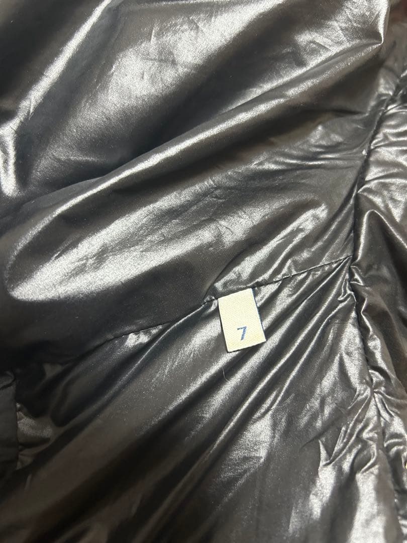 モンクレール ダウンベスト CARDAMINE