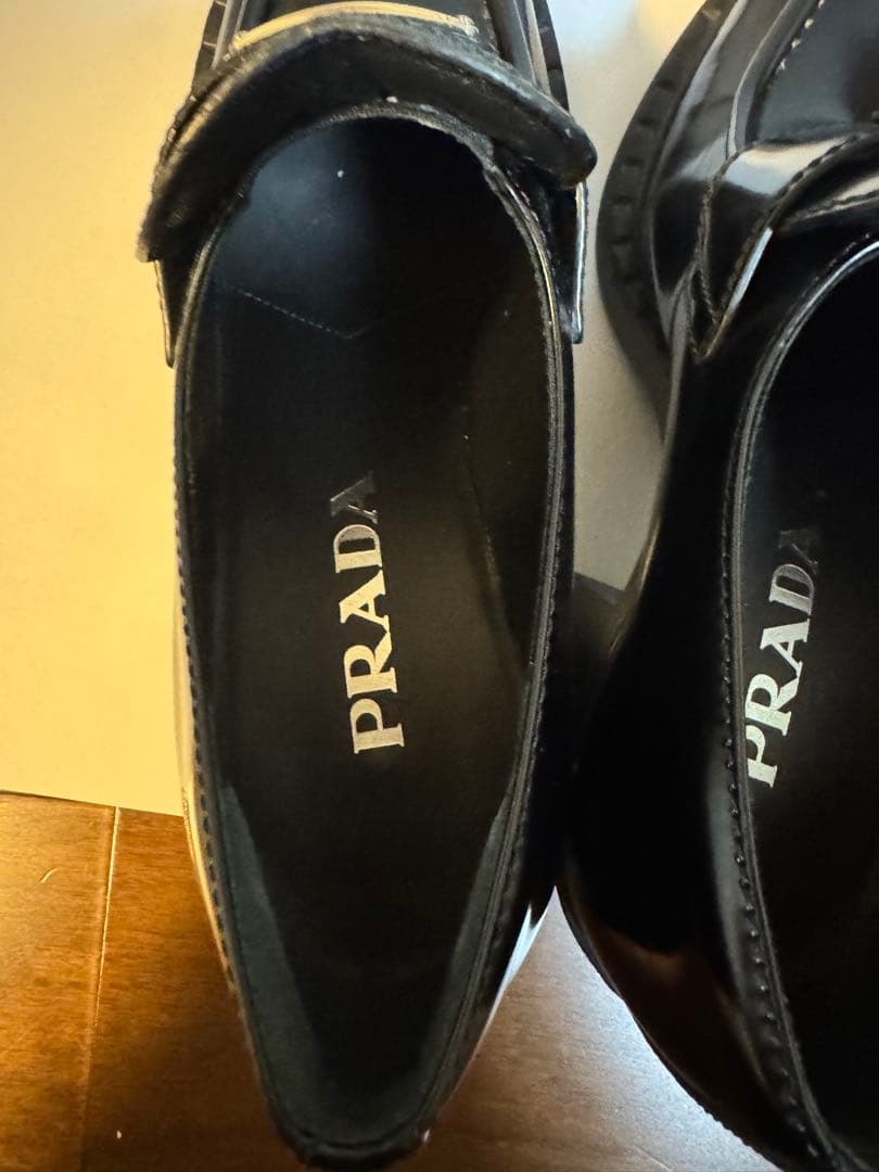 PRADA チョコレート　ブラッシュドレザー　ハイヒールローファー　美品