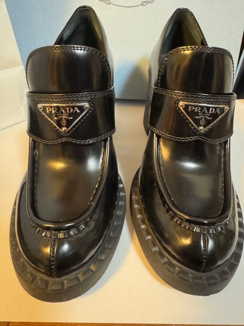 PRADA チョコレート　ブラッシュドレザー　ハイヒールローファー　美品