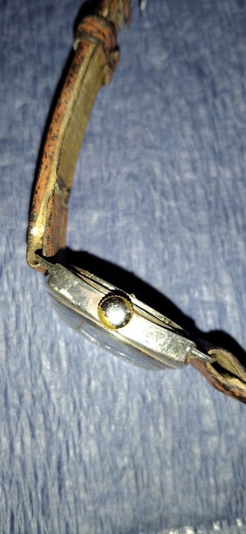 英国王室御用達のアンティーク、ウオッチ　ベンソン