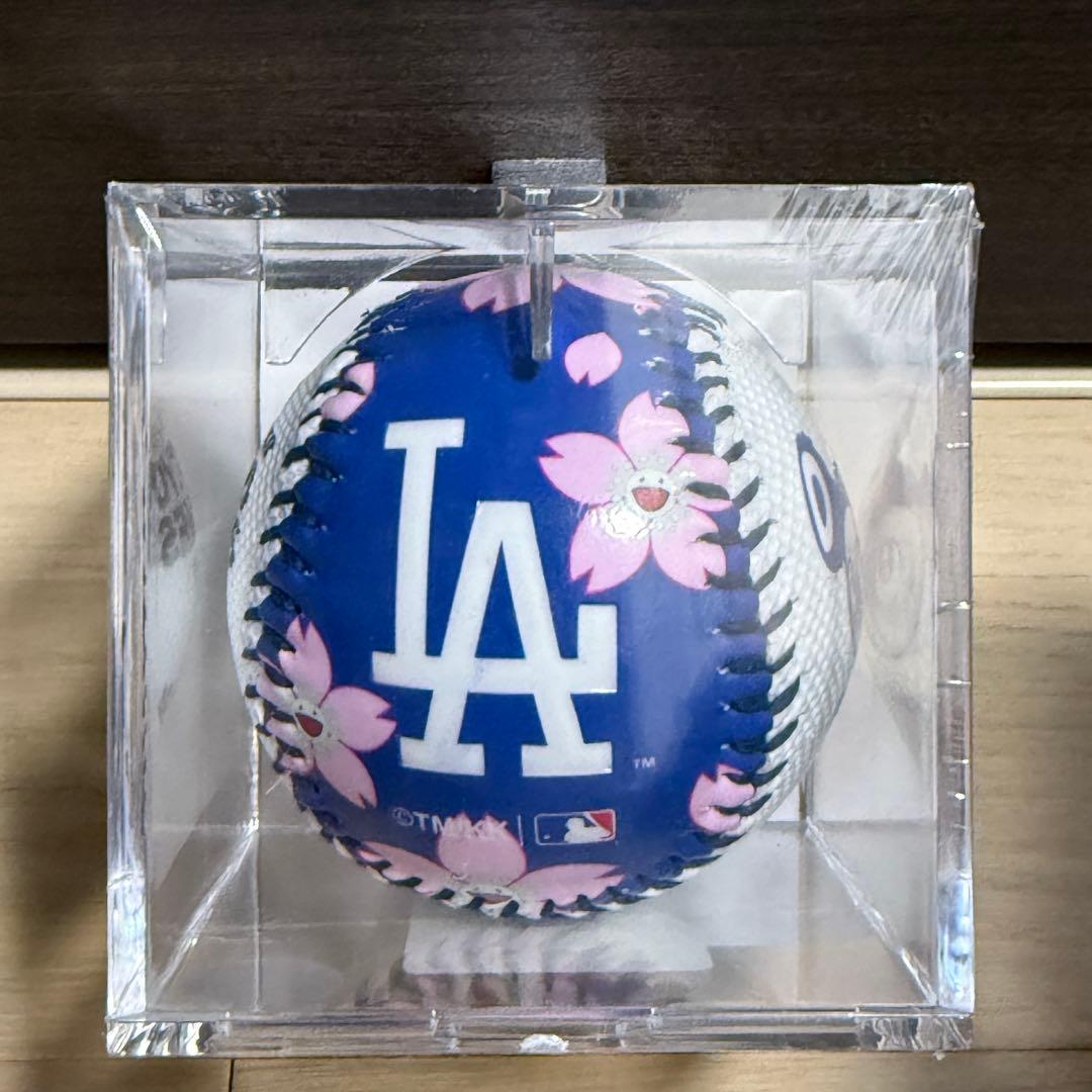 【たつ様】村上隆×MLB TOKYO SERIESレプリカボール　ドジャース