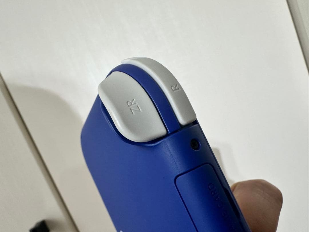 美品Nintendo Switch Lite 本体 ブルー 青 ACアダプター付