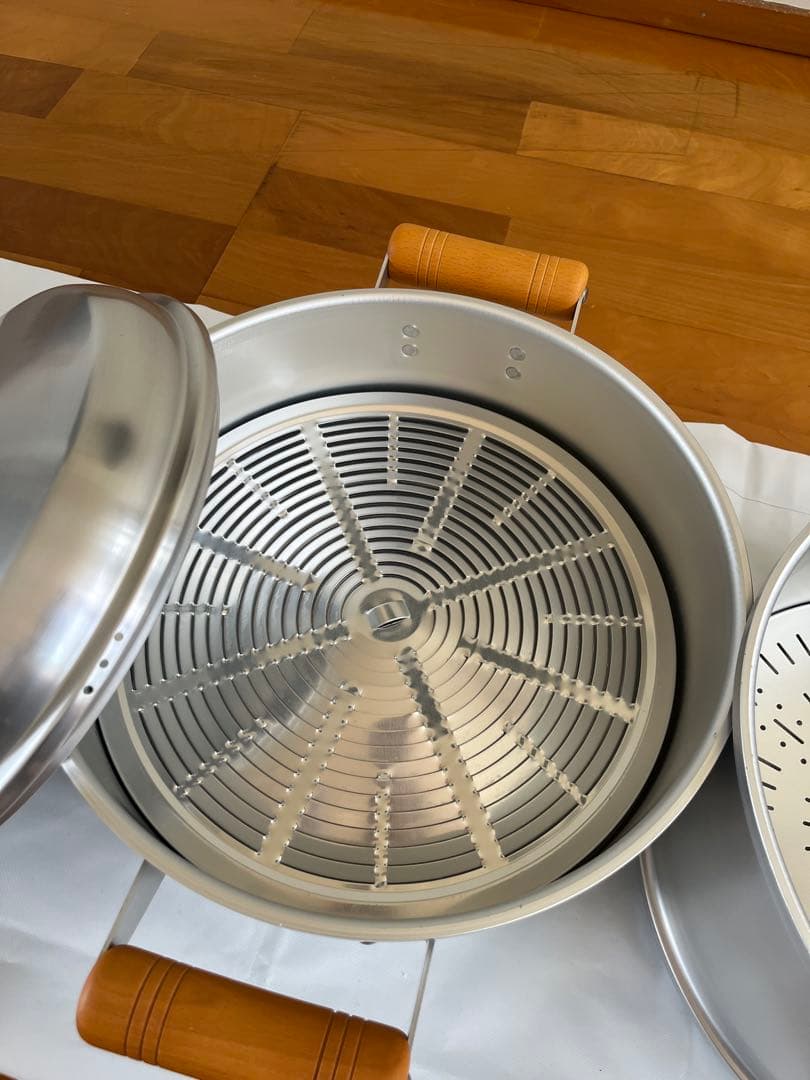 アルミ蒸し器 シルバー 木製ハンドル