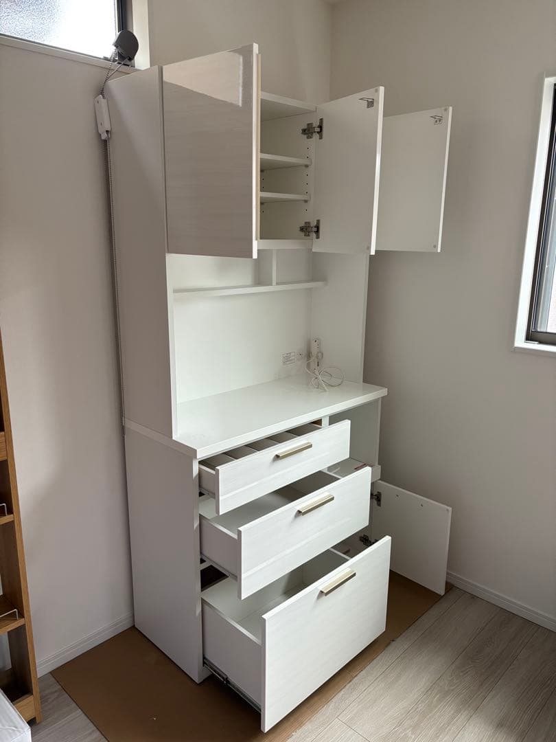 かじた　キッチンボード (ソレル 100KB WH) カップボード 食器棚