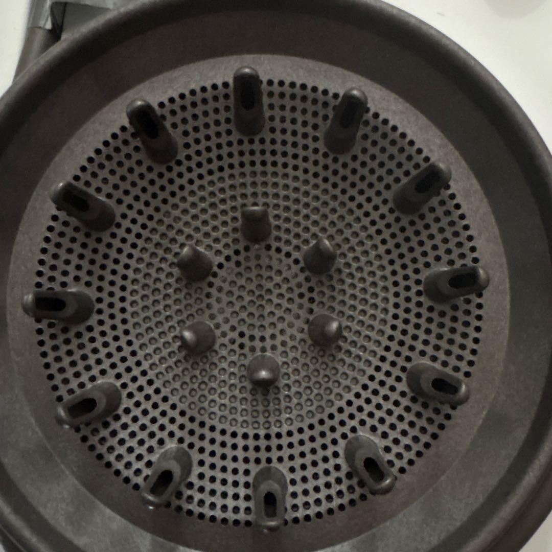 Dyson Supersonic ヘアドライヤー　プロ専用機器