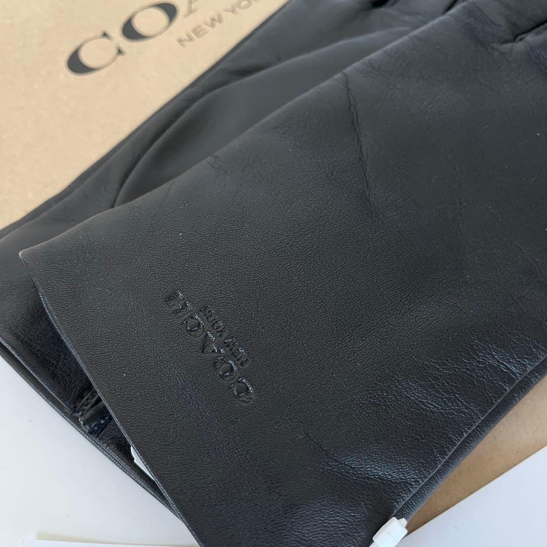 コーチ☆新品☆レザーテック スマホ対応 グローブ 手袋/ブラック 黒 S