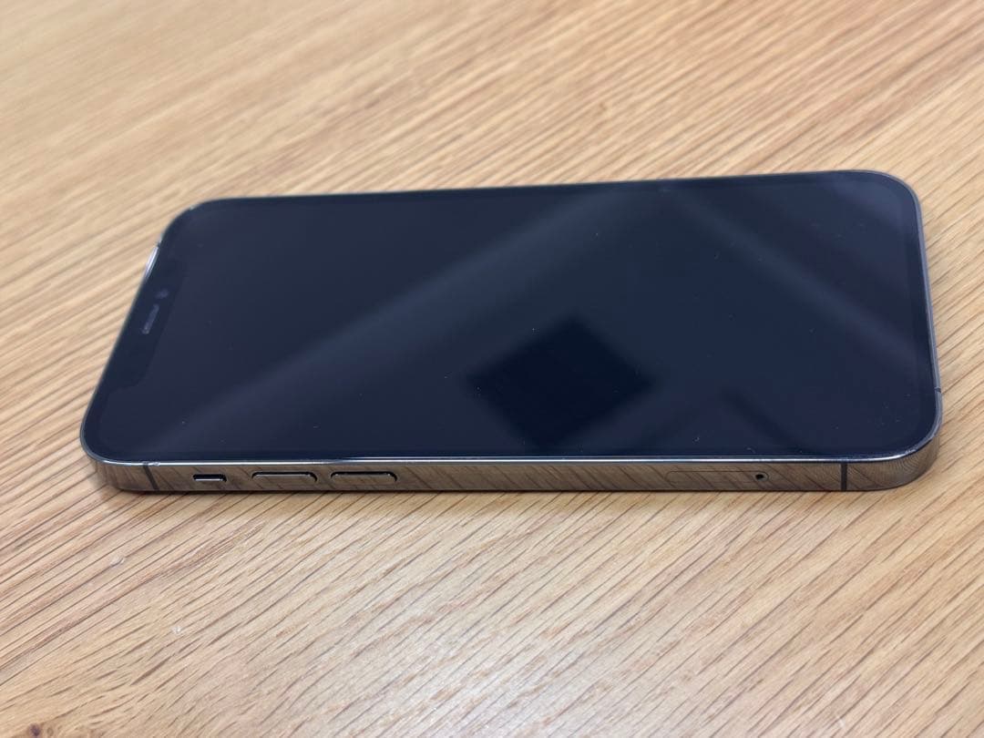 iPhone12 Pro 256GB グラファイト｜動作良好｜背面割れあり