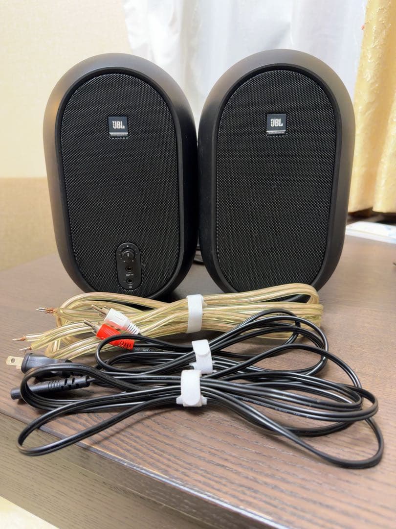 美品 JBLプロフェッショナル 104-BT-Y3 専用ケーブル付き