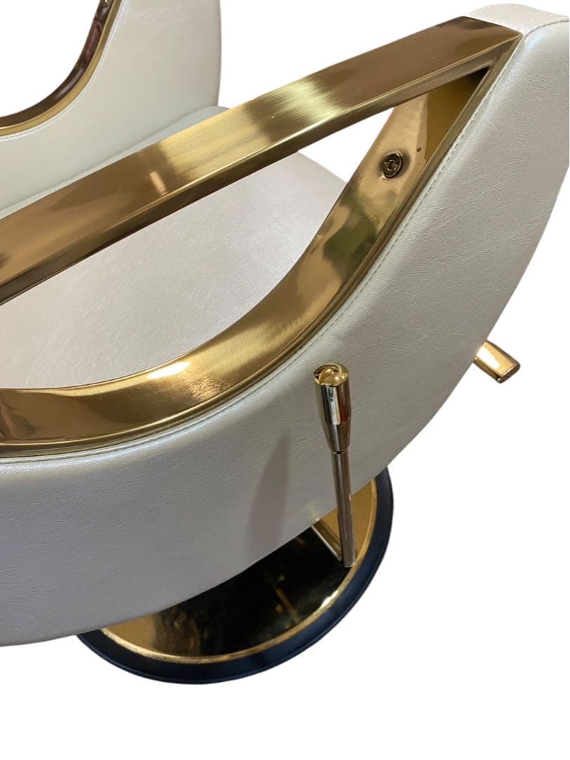 （早い者勝ち）　カットチェア　美容室