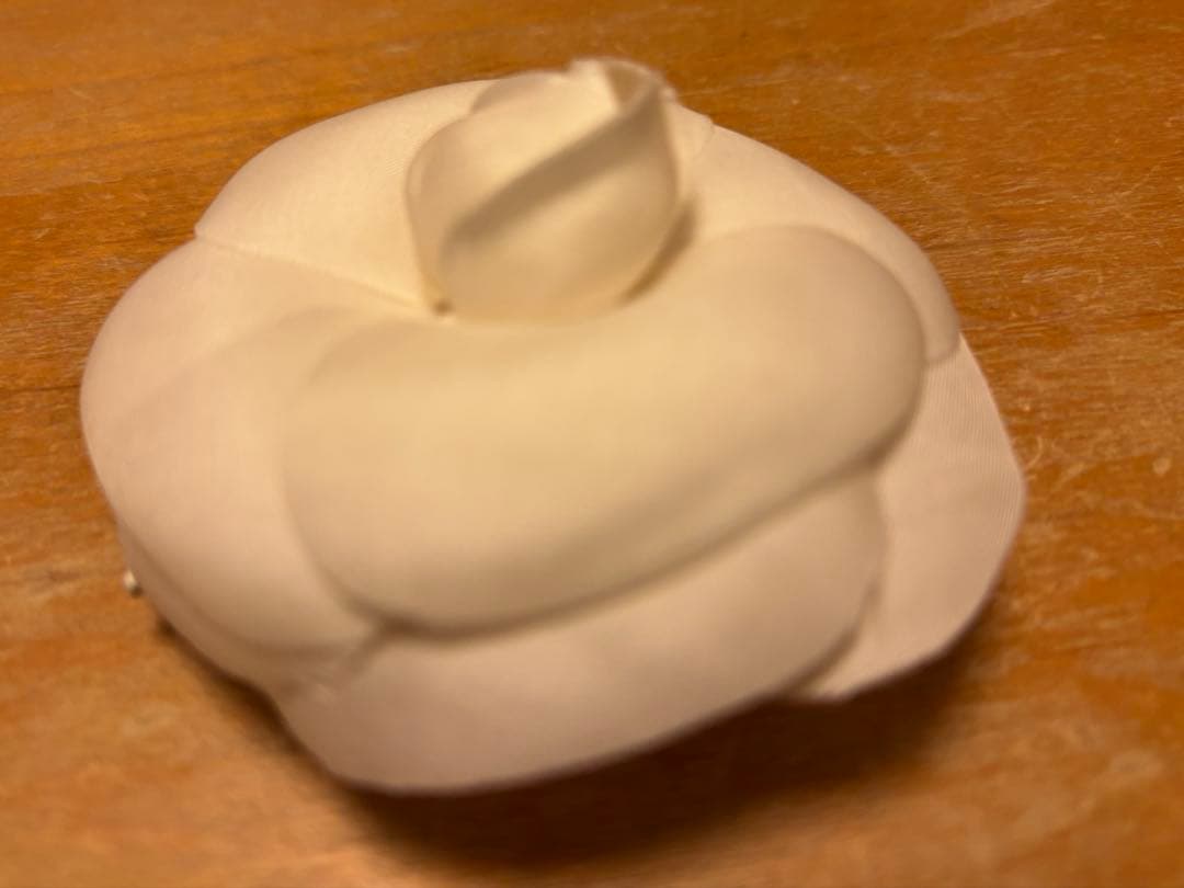 CHANEL シャネル カメリア コサージュ ブローチ 白