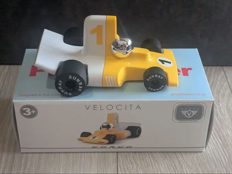 稀Playforever Velocita PL-VF303 黄色トイカー 新品