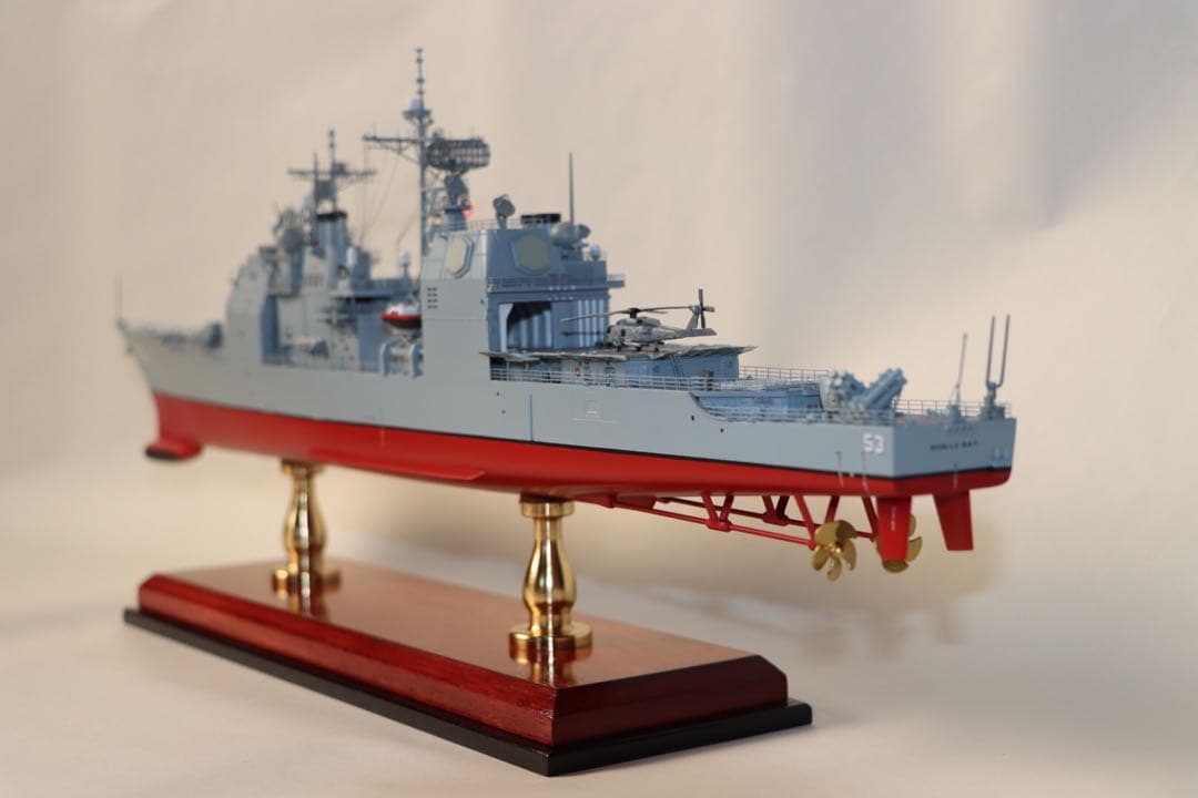 ドラゴン製USSイージス巡洋艦モービルベイ　完成品　アクリル製ケース付　プラ模型