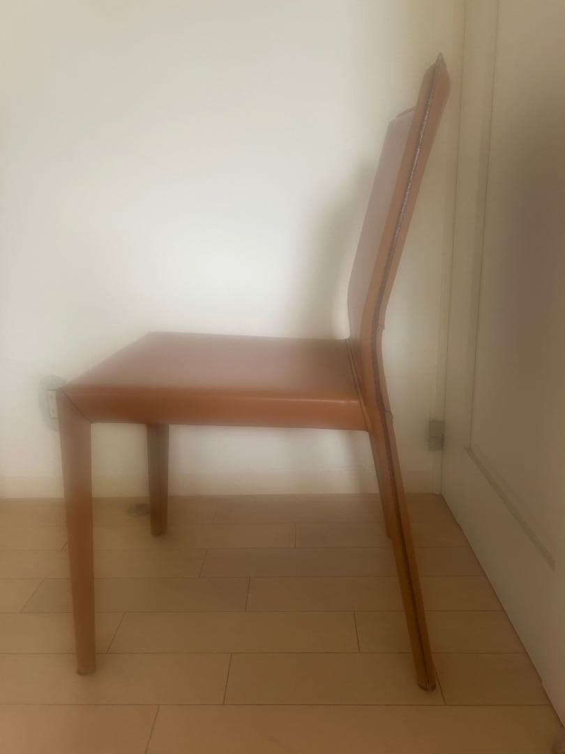 イタリアCATTELANMARGOT本革張り シンプル チェア(1脚)