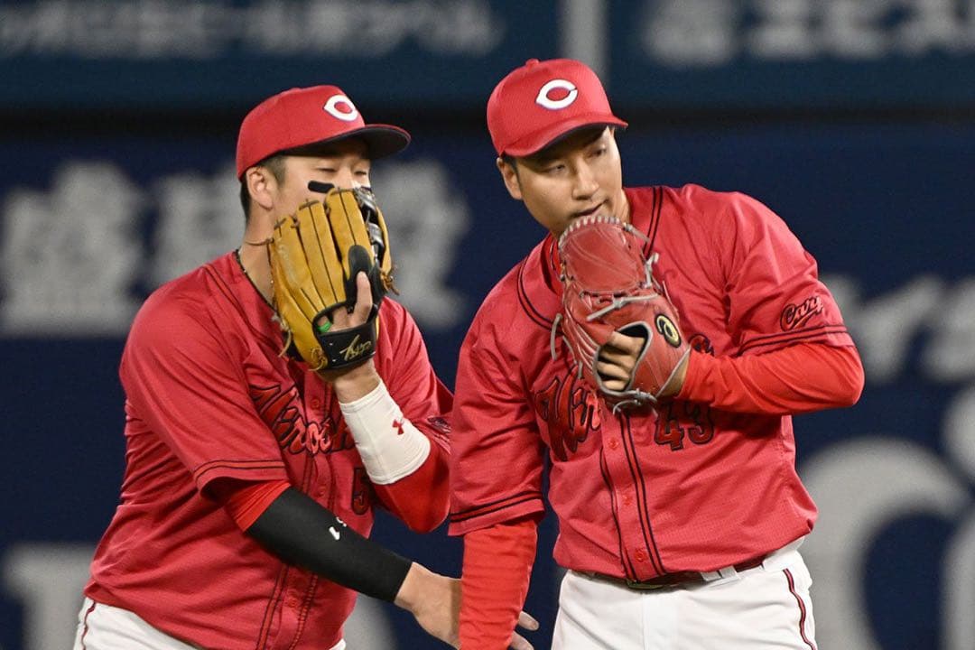 だ*ほ様 アイピーセレクト　軟式　内野手用　小園　カープ 限定