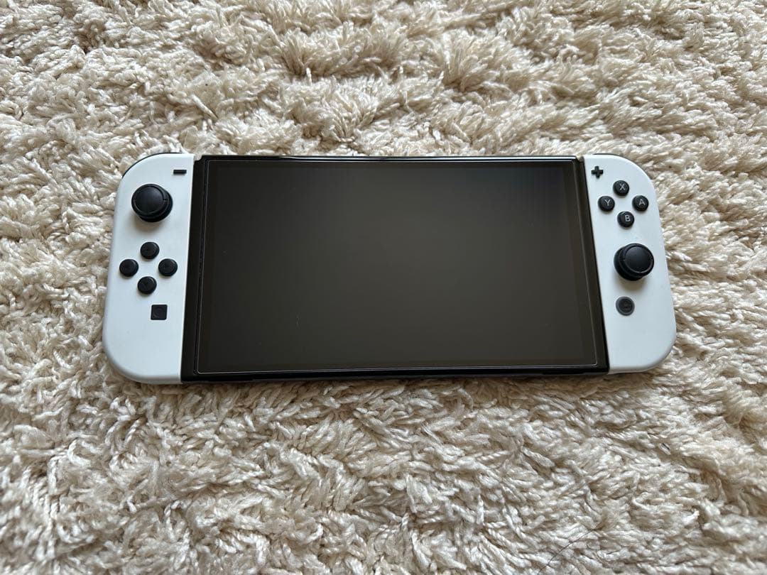 Nintendo Switch 有機EL ホワイト【美品、ホリコン付き】
