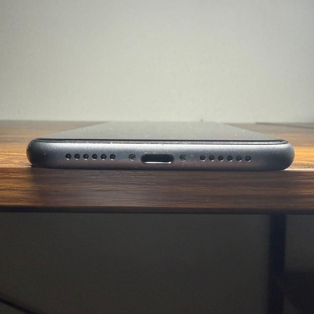 iPhone11 SIMフリー 64GB 最大容量100%