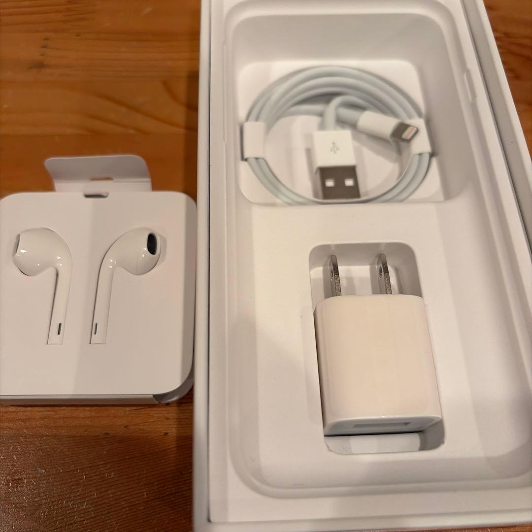 iPhone SE 第2世代 256GB ブラック 中古