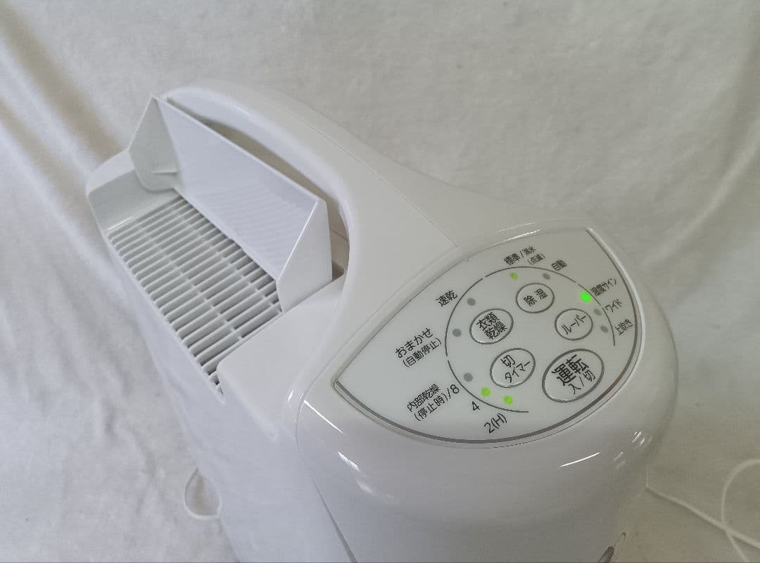 CORONA コロナ 衣類乾燥除湿機 CD-S6323　2023年製　ホワイト