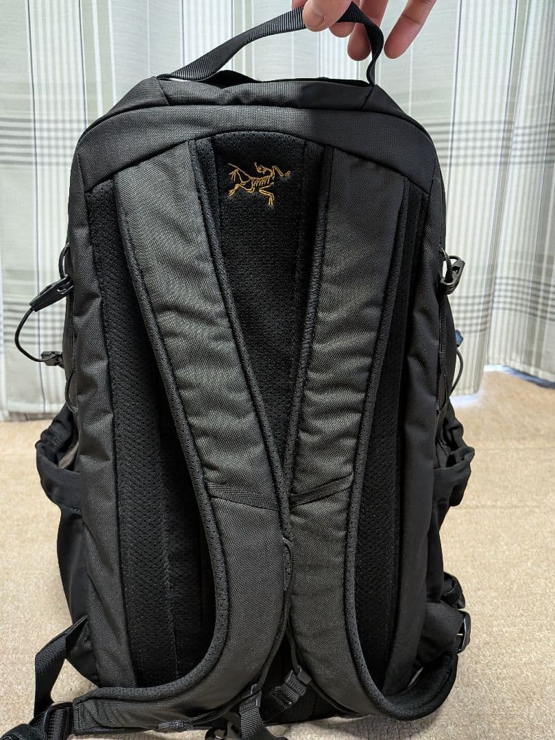 【正規品】アークテリクス マンティス26 ブラック ゴールドロゴ
