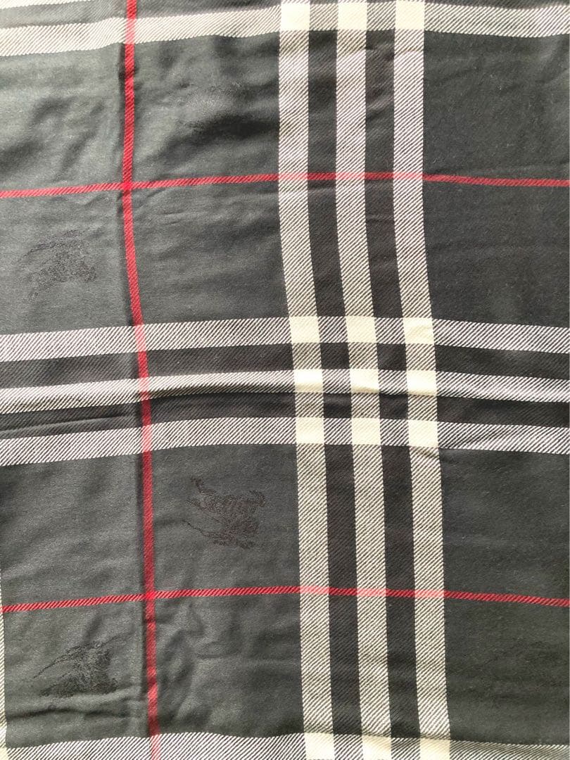 chhhneタグ付　バーバリー　カシミヤ100 ノバチェック　大判ストール